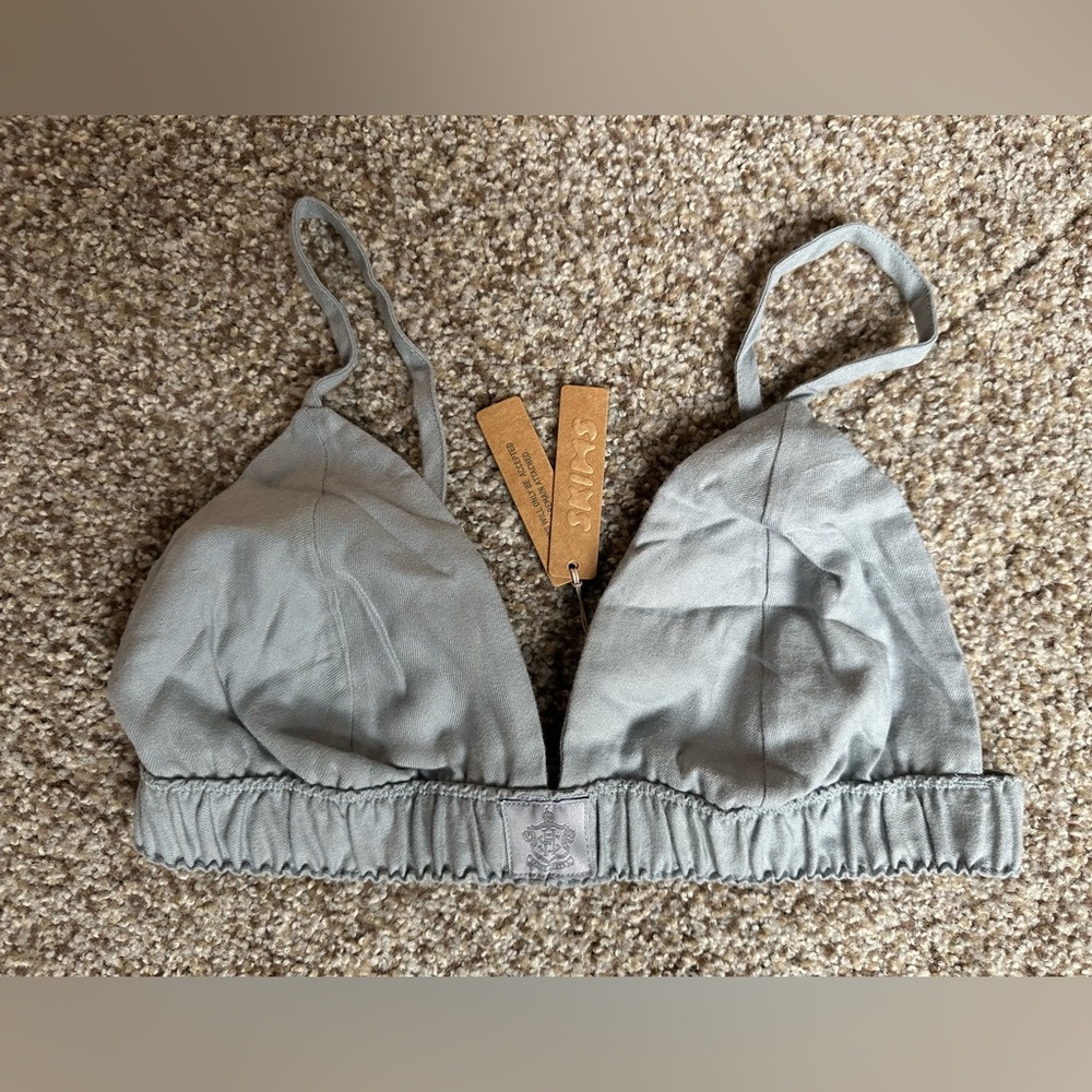 SKIMS NWT Hotel Skims Triangle Sleep Bralette Moonstone Medium